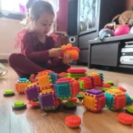 Barevná konstrukční stavebnice Hedgehog Blocks 192 ks Kruzzel 20376