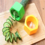 Kráječ na okurky Cucumber Slicer