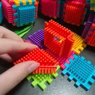 Barevná konstrukční stavebnice Hedgehog Blocks 192 ks Kruzzel 20376