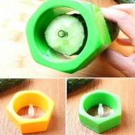 Kráječ na okurky Cucumber Slicer